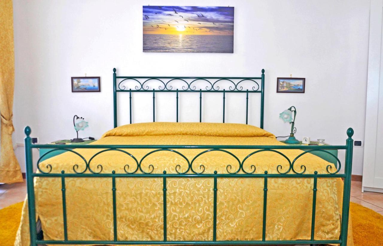 Bed & Breakfast A Castel Capuano Nápoles Exterior foto
