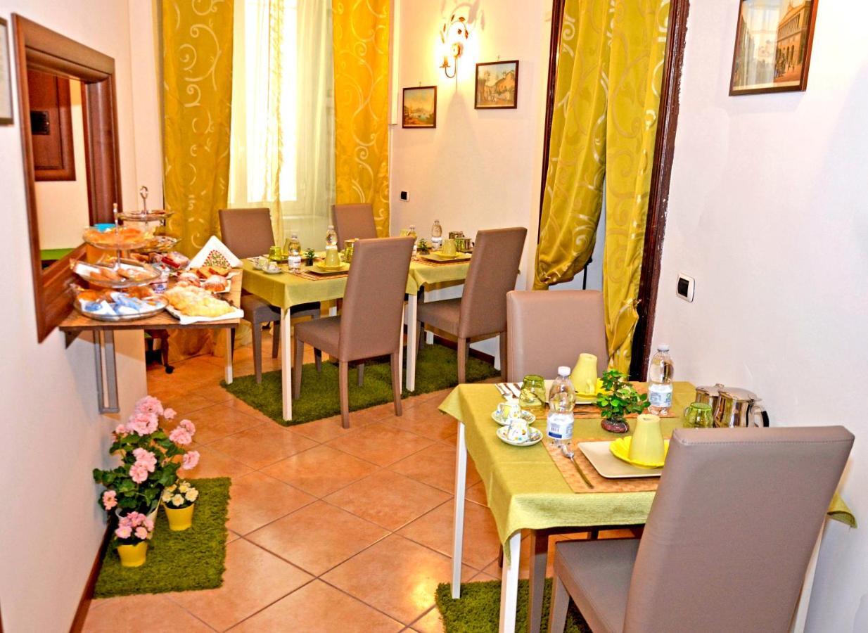 Bed & Breakfast A Castel Capuano Nápoles Exterior foto